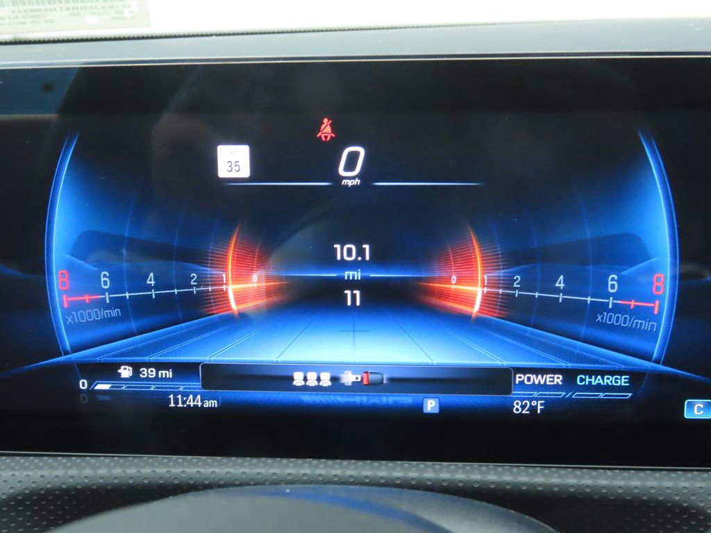 New 2026 Mercedes-Benz CLA 35 AMG 4MATIC image 34