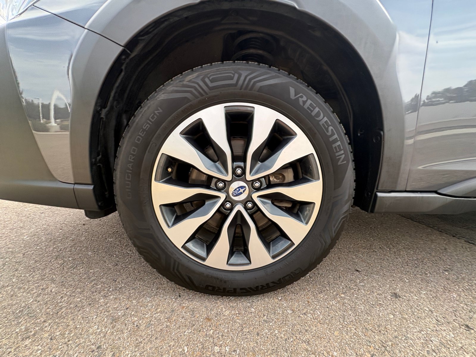 Certified 2024 Subaru Outback Limited AWD/4WD image 26