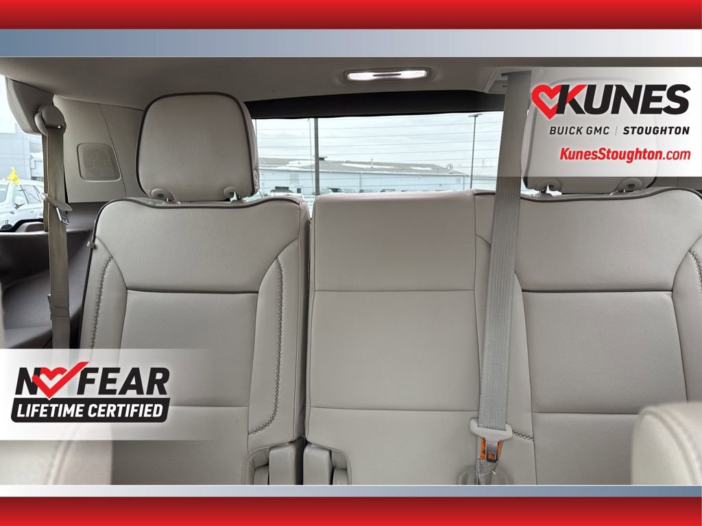 Used 2023 GMC Yukon Denali w/ LPO, Floor Liner Package image 43