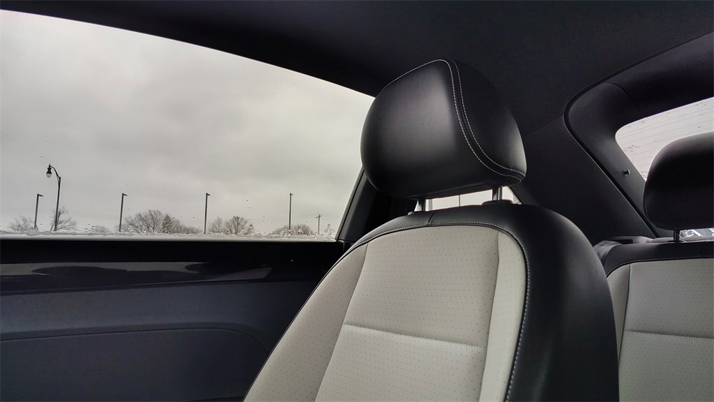 Used 2017 Volkswagen Beetle 1.8T SE image 19