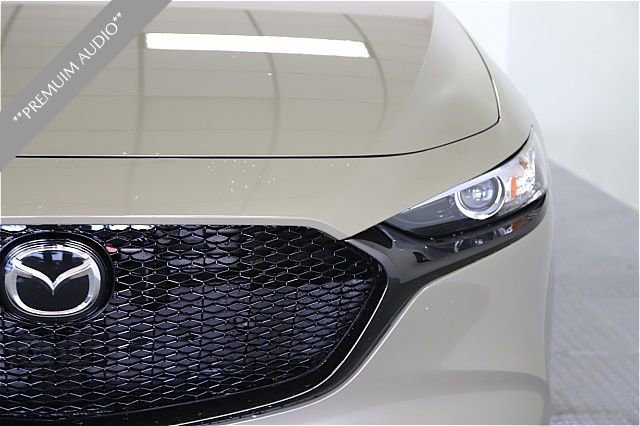 Used 2025 MAZDA MAZDA3 Carbon image 7