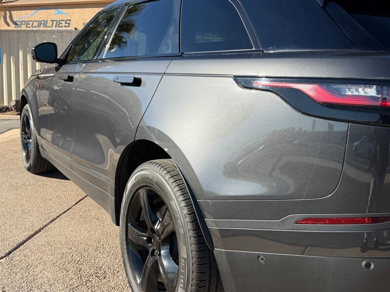 Used 2021 Land Rover Range Rover Velar S AWD/4WD image 23