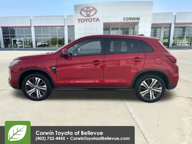 Used 2025 Mitsubishi Outlander Sport ES image 2