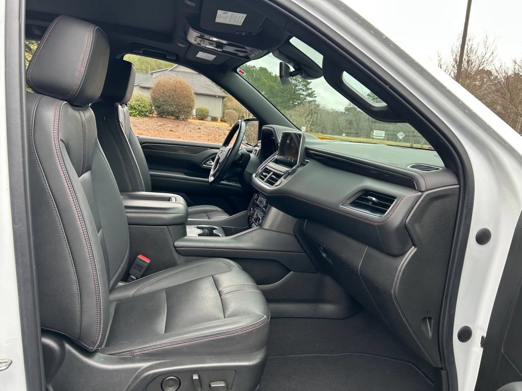 Used 2022 Chevrolet Suburban RST w/ Luxury Package AWD/4WD image 57