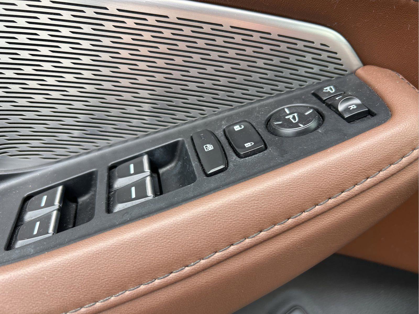 Used 2022 Acura MDX Advance image 24