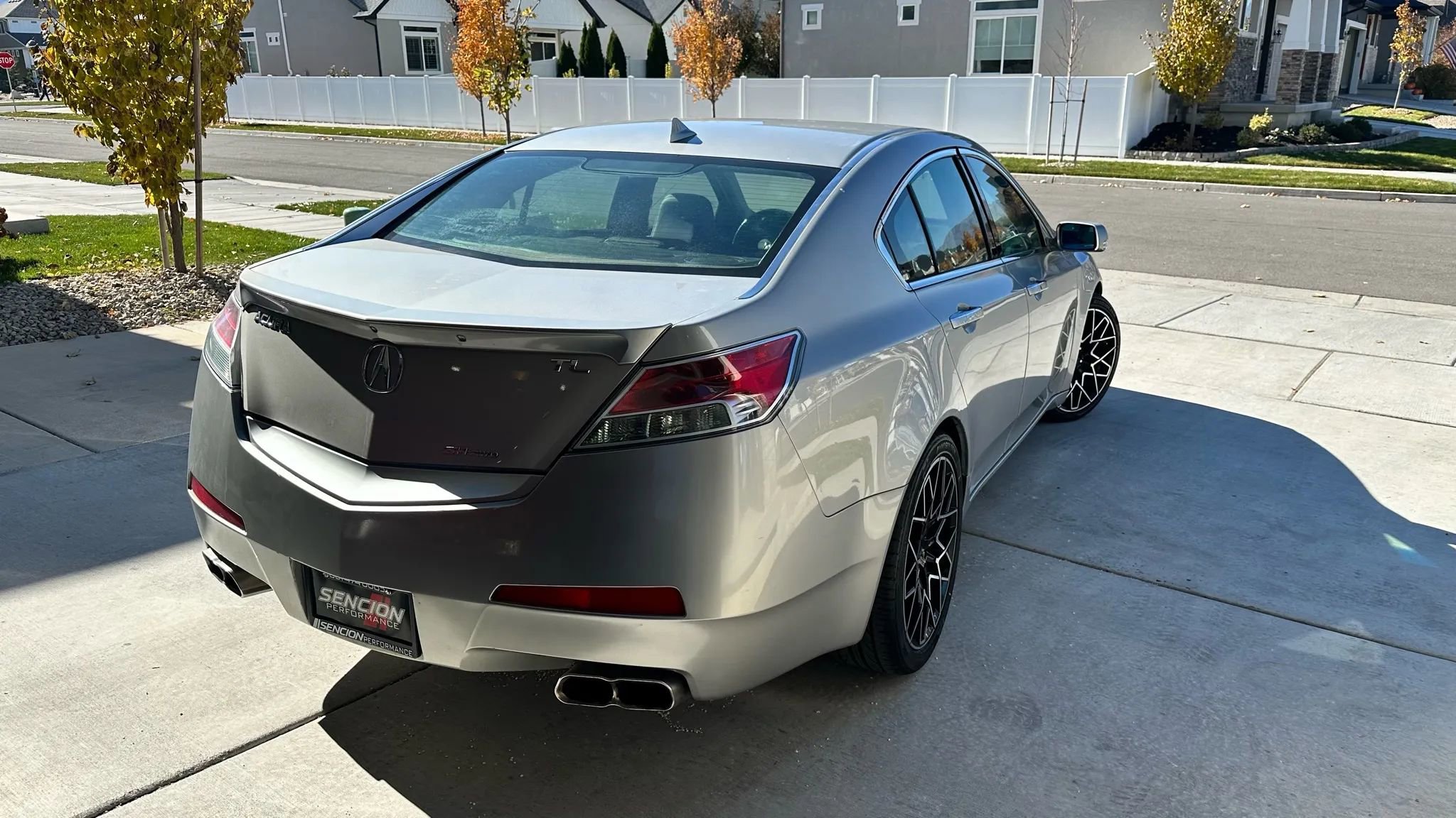 Used 2011 Acura TL SH-AWD image 4