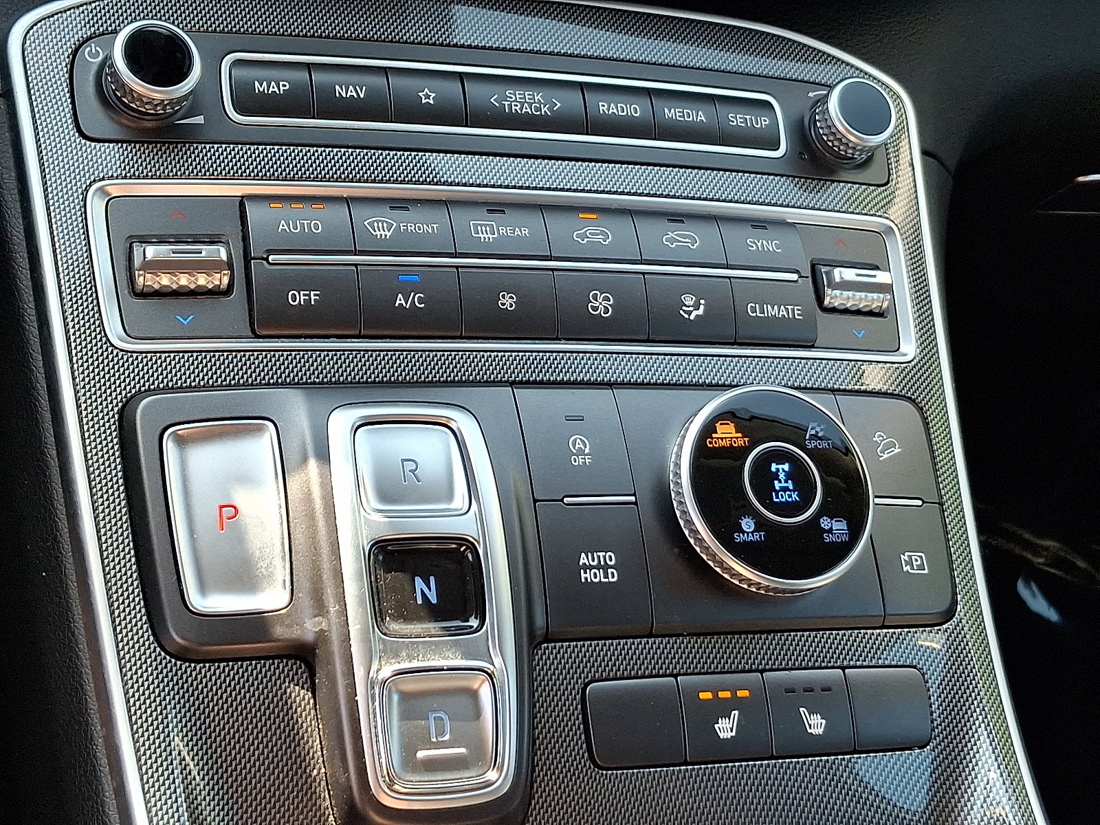 Certified 2023 Hyundai Santa Fe SEL AWD/4WD image 16
