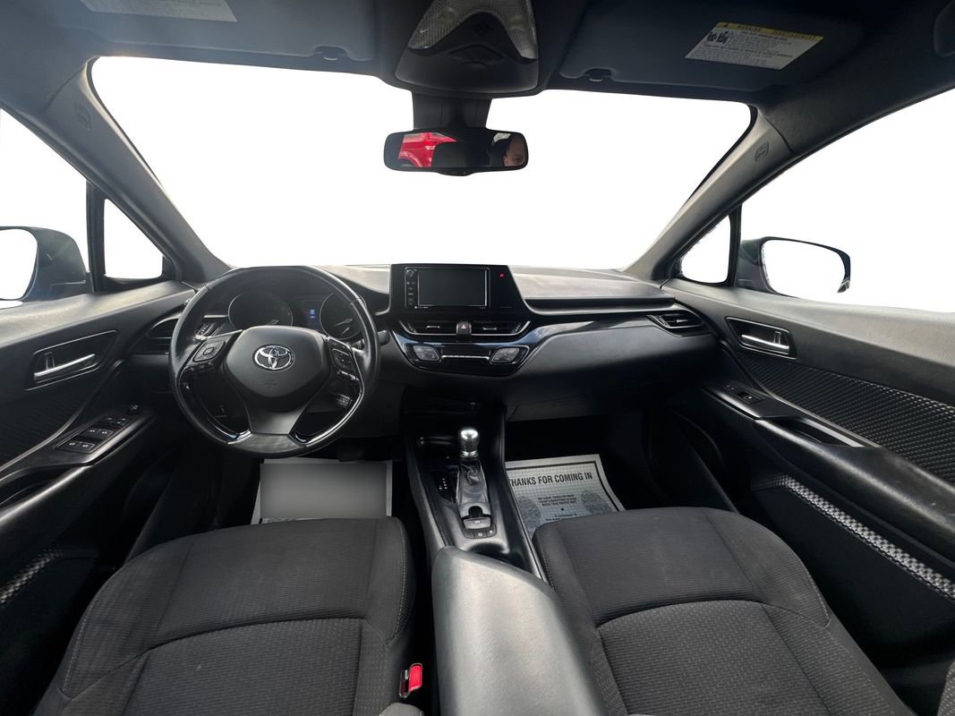 Used 2018 Toyota C-HR XLE image 19