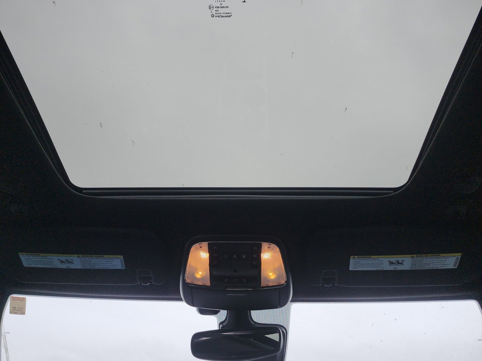 Used 2017 Jeep Grand Cherokee SRT image 5