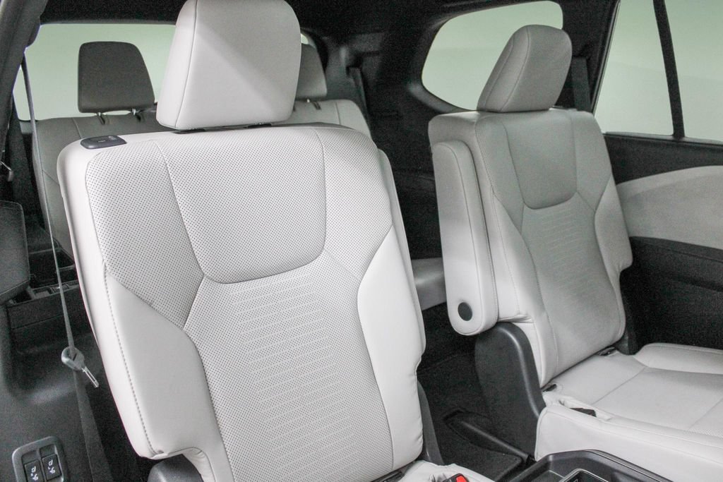 Used 2025 Lexus TX 350 AWD w/ Technology Package image 28