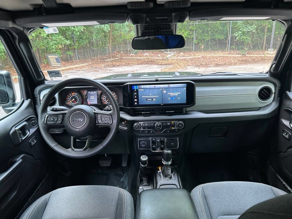 Used 2024 Jeep Wrangler Unlimited Sport AWD/4WD image 27