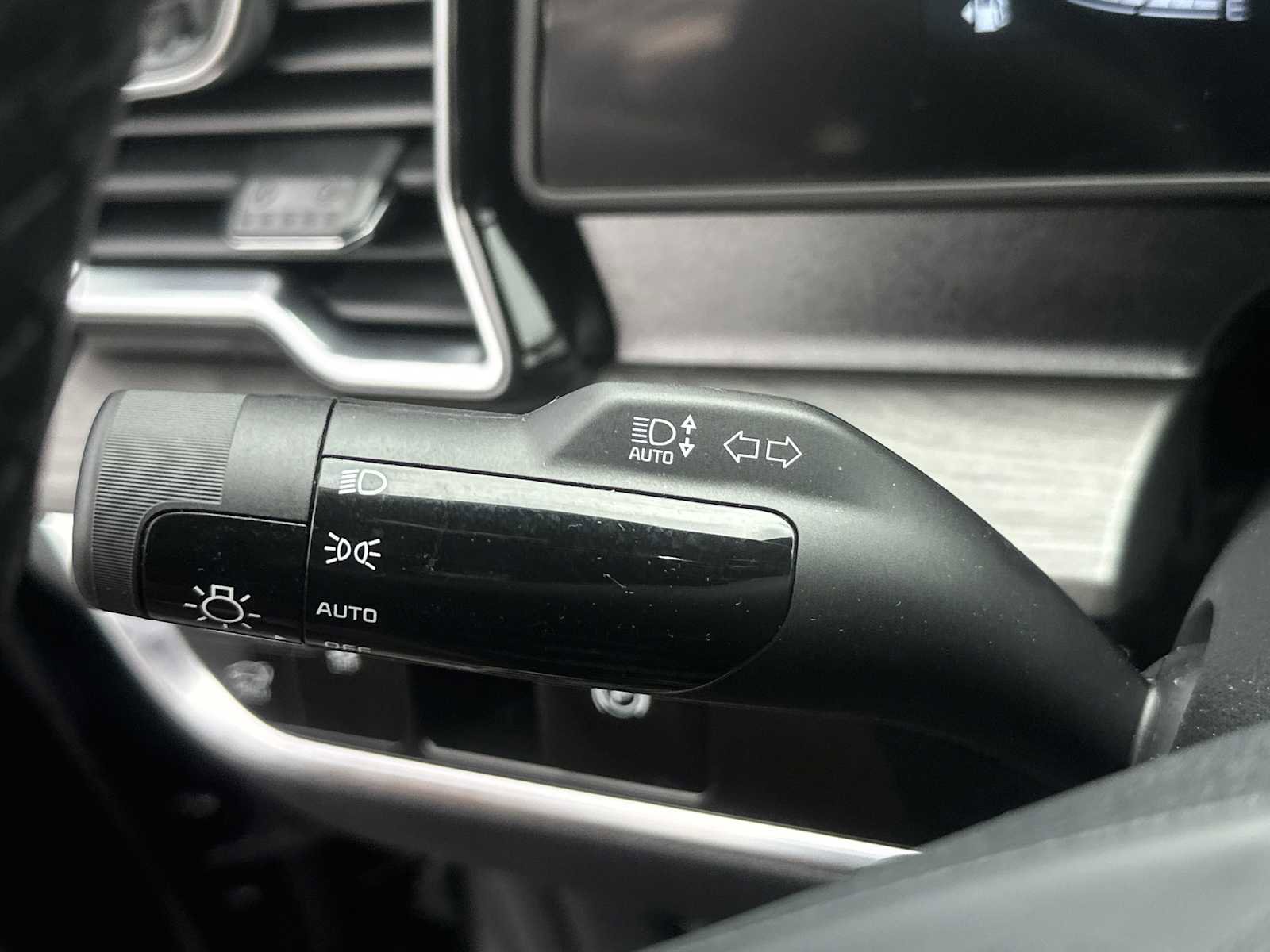 Used 2024 Kia Sportage X-Line w/ X-Line Premium Package image 23