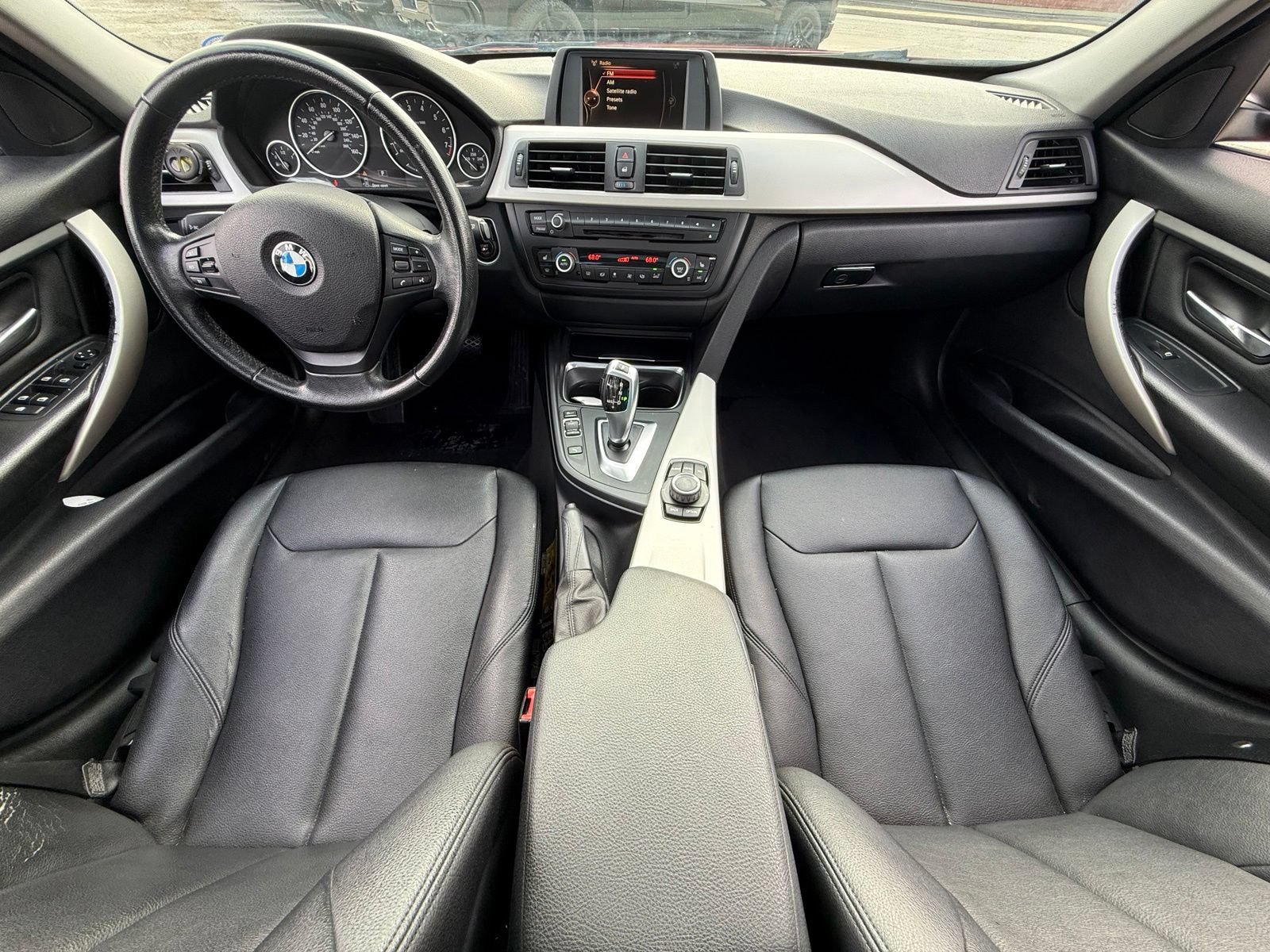 Used 2015 BMW 320i xDrive Sedan AWD/4WD image 17