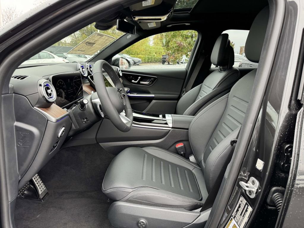 Certified 2025 Mercedes-Benz GLC 300 4MATIC image 15