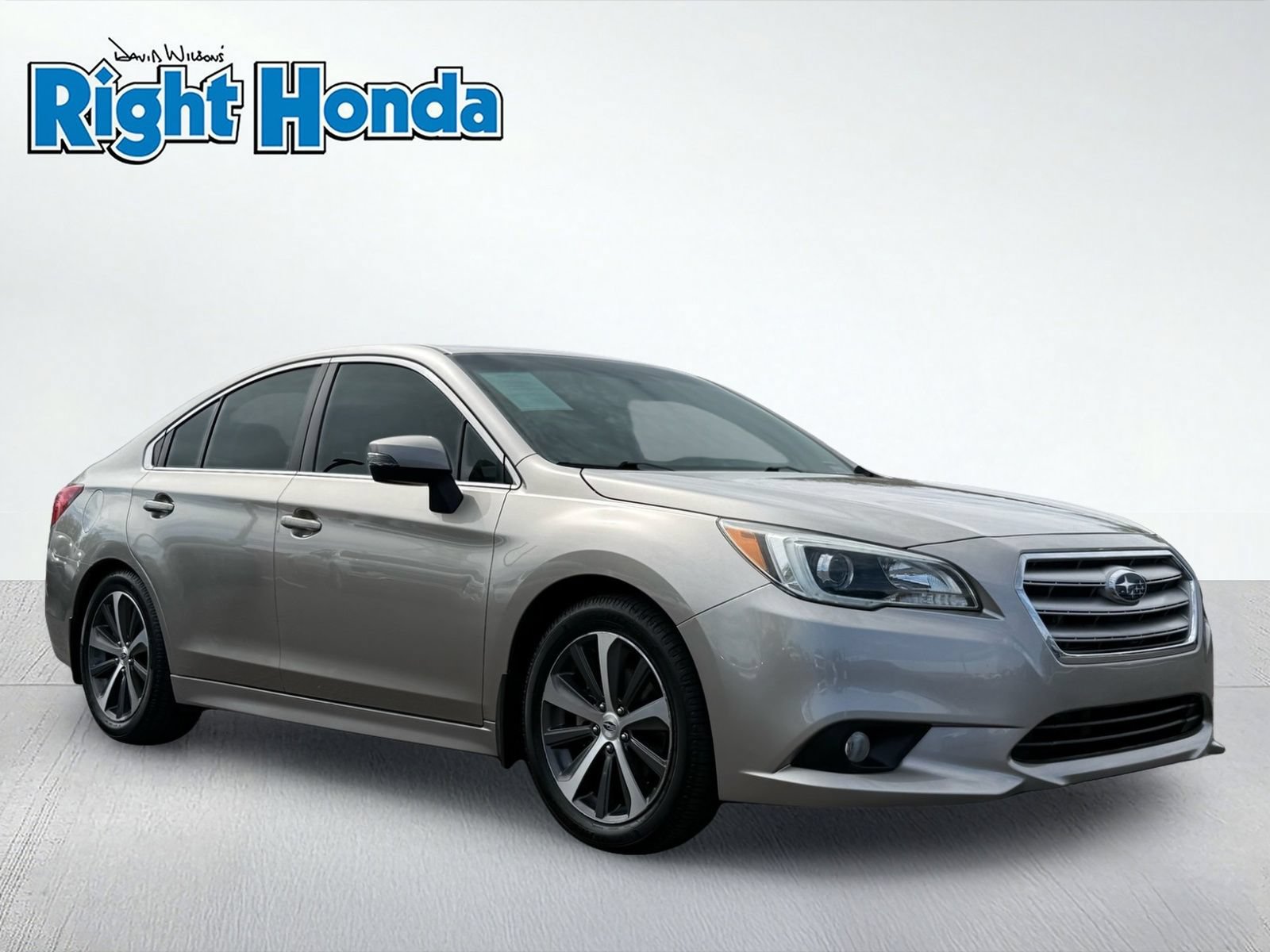 Used 2015 Subaru Legacy 2.5i Limited AWD/4WD image 10