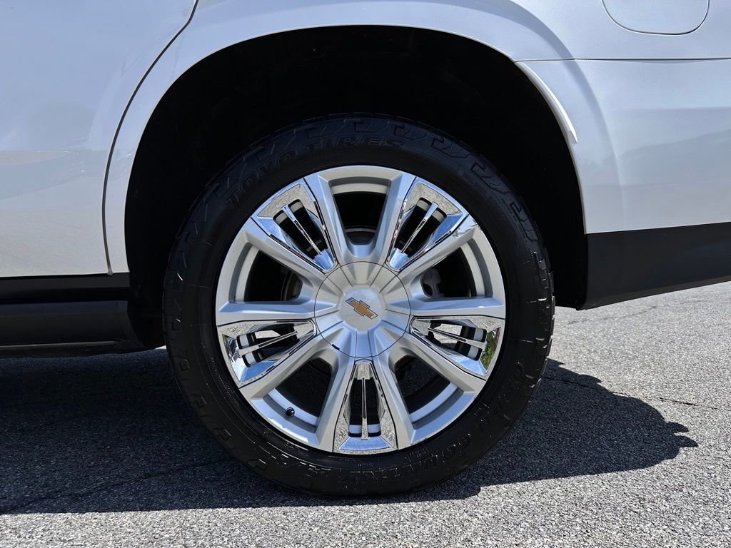 Used 2021 Chevrolet Tahoe High Country w/ Premium Package AWD/4WD image 50