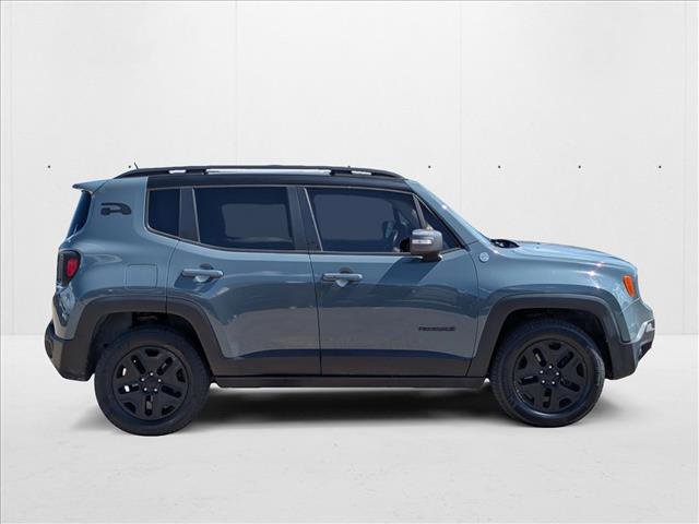Used 2017 Jeep Renegade Trailhawk image 4