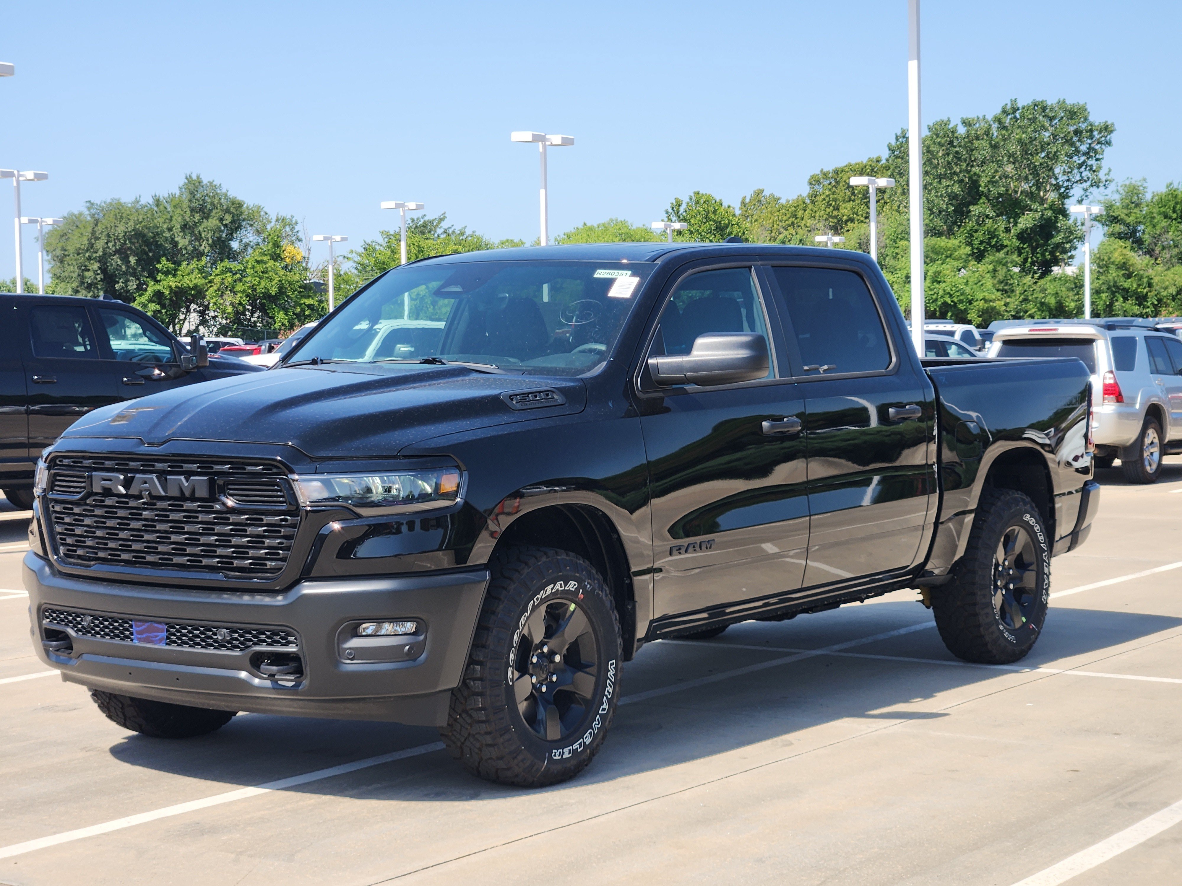 New 2026 RAM 1500 Warlock AWD/4WD image 2