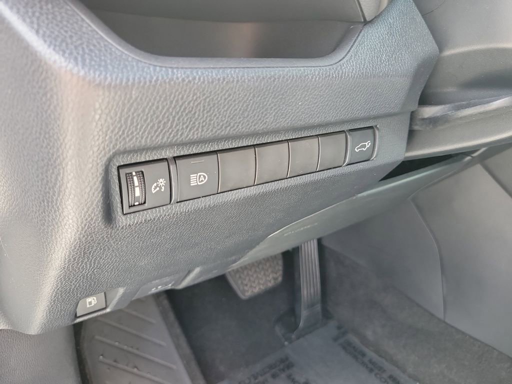 Certified 2023 Toyota RAV4 XSE image 22