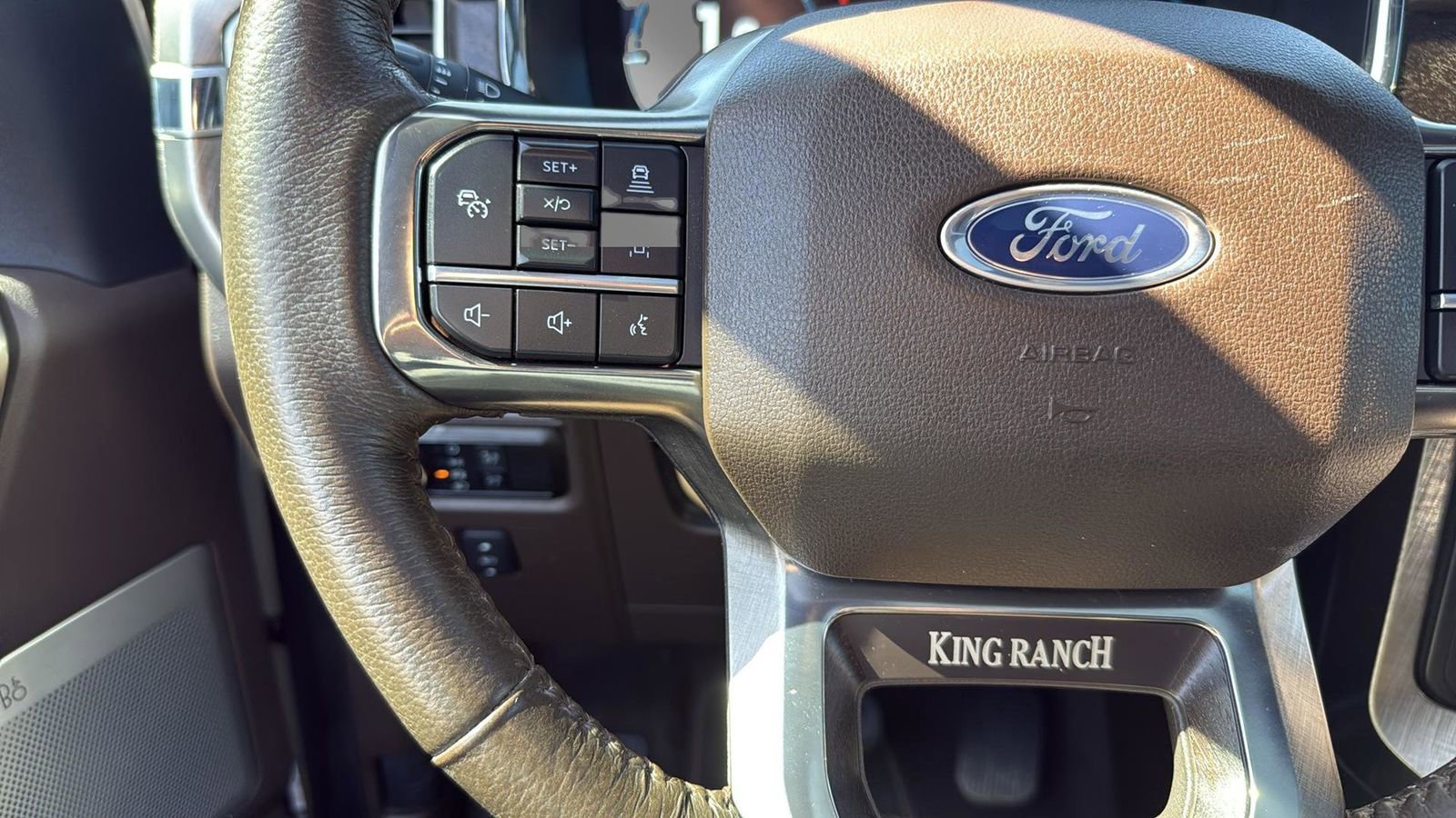 Used 2023 Ford F150 King Ranch w/ Equipment Group 601A High image 17