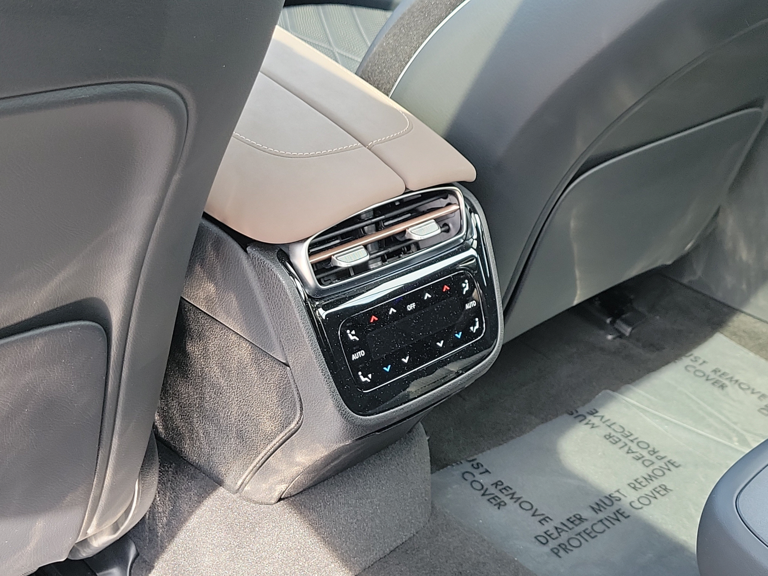 Certified 2024 Mercedes-Benz EQS 580 4MATIC Sedan image 10