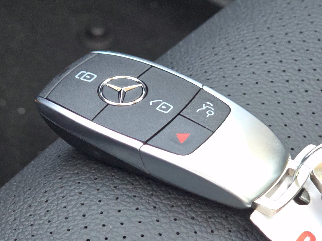 New 2026 Mercedes-Benz GLE 350 4MATIC image 39