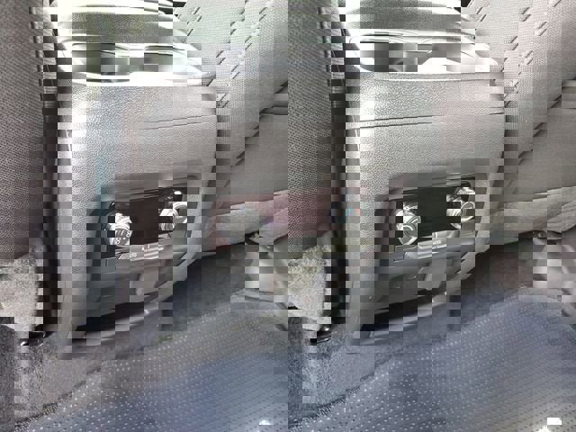 New 2026 GMC Acadia Elevation image 16