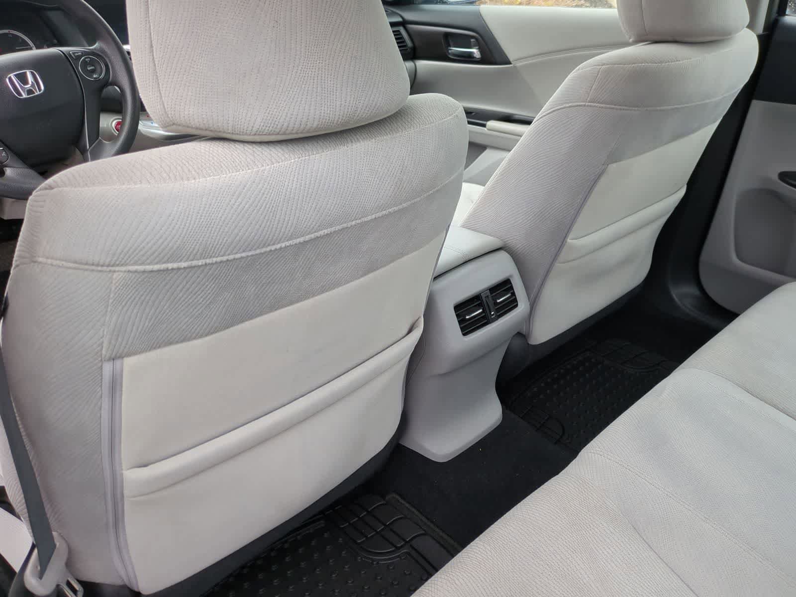 Used 2015 Honda Accord EX image 18
