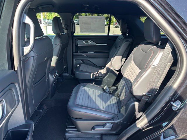 New 2027 Ford Explorer ST-Line AWD/4WD image 6