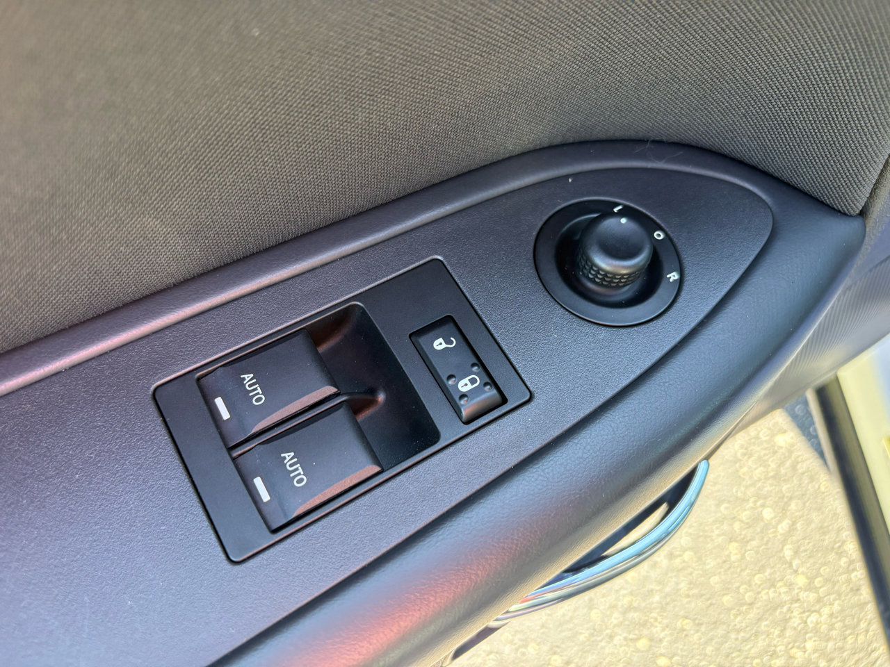 Used 2009 Dodge Challenger R/T w/ Sound Group image 7