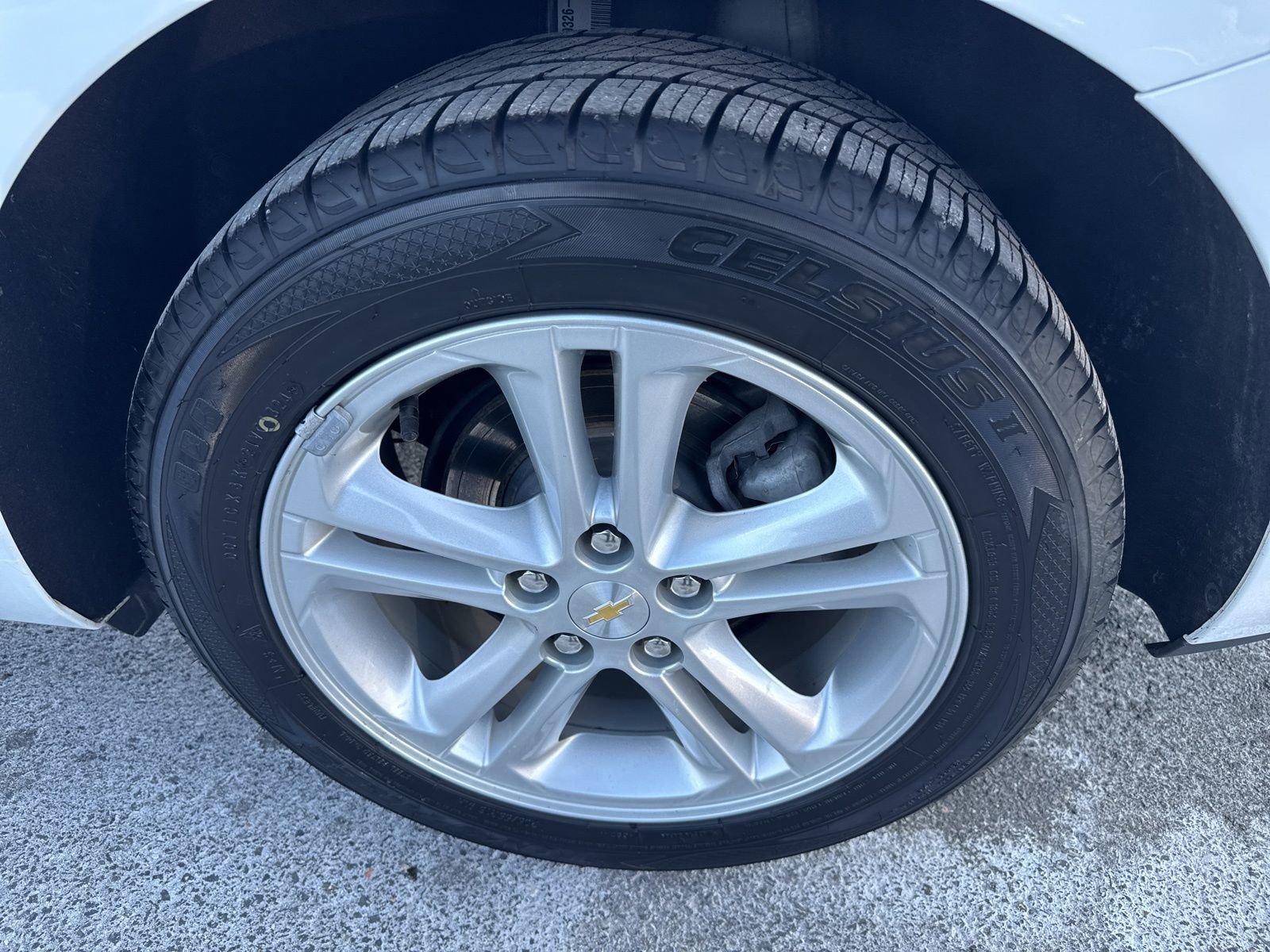 Used 2018 Chevrolet Cruze LT w/ Convenience Package image 10