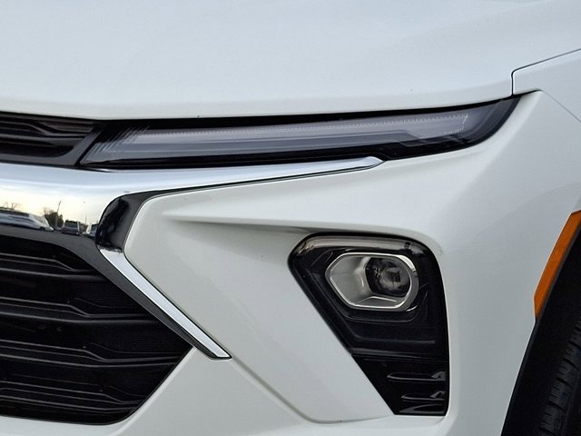 Used 2025 Chevrolet TrailBlazer LT image 13