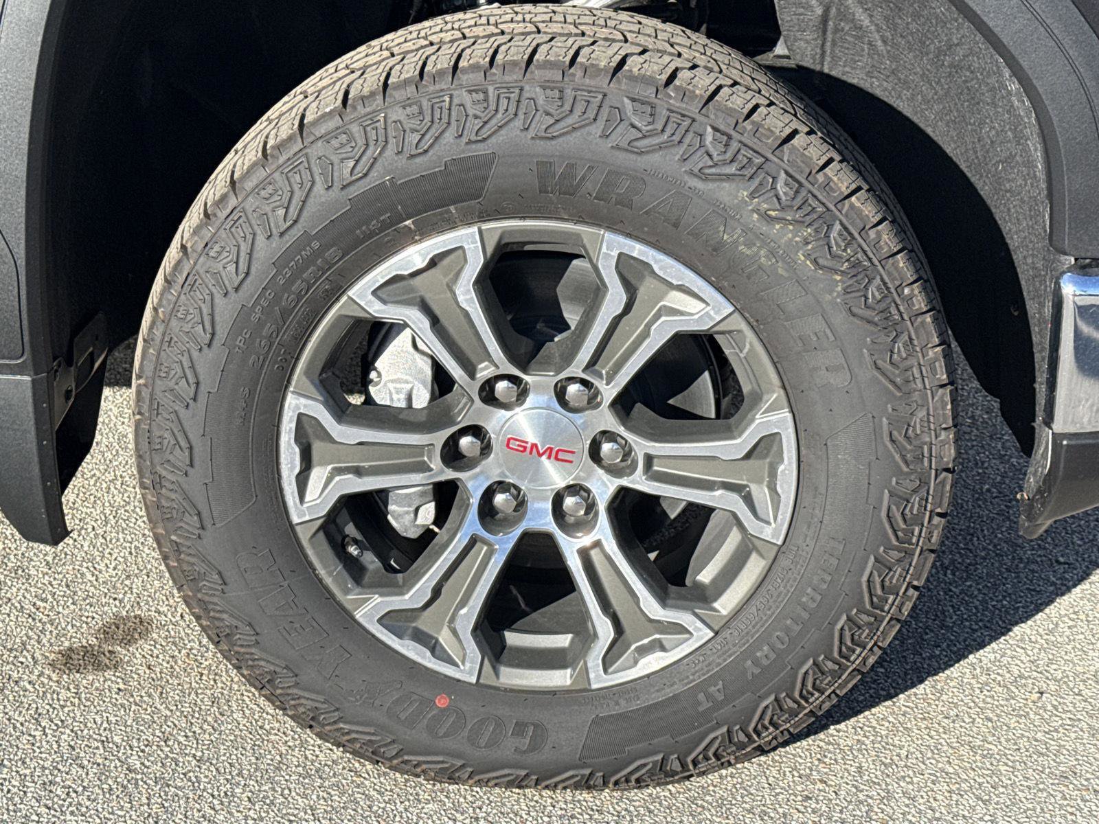 New 2026 GMC Sierra 1500 SLE AWD/4WD image 16