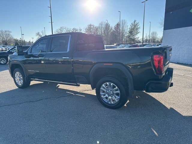 Used 2022 GMC Sierra 2500 Denali w/ Denali Ultimate Package AWD/4WD image 3