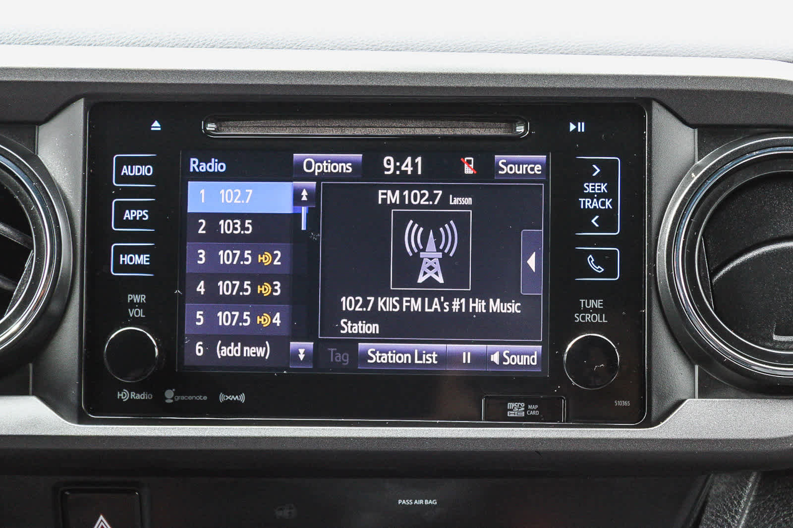 Used 2019 Toyota Tacoma TRD Off-Road AWD/4WD image 14