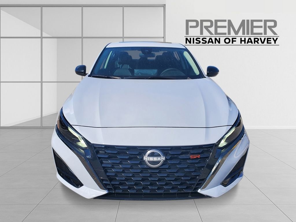 New 2025 Nissan Altima 2.5 SR w/ SR Premium Package image 8