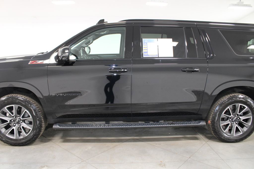 Used 2023 Chevrolet Suburban Z71 w/ Luxury Package image 7