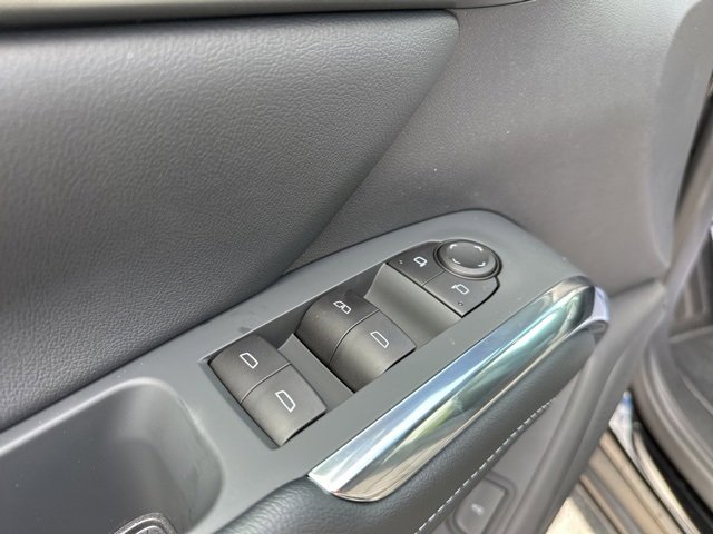 New 2026 Chevrolet Traverse LT image 27