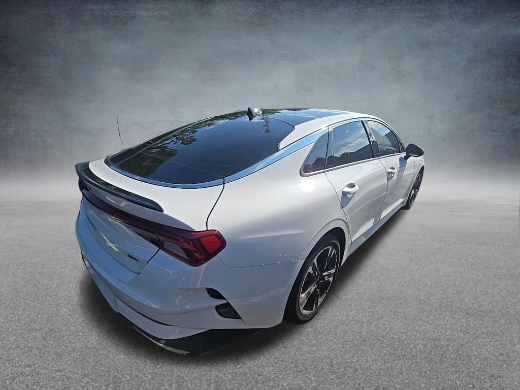 Used 2023 Kia K5 GT-Line AWD/4WD image 8