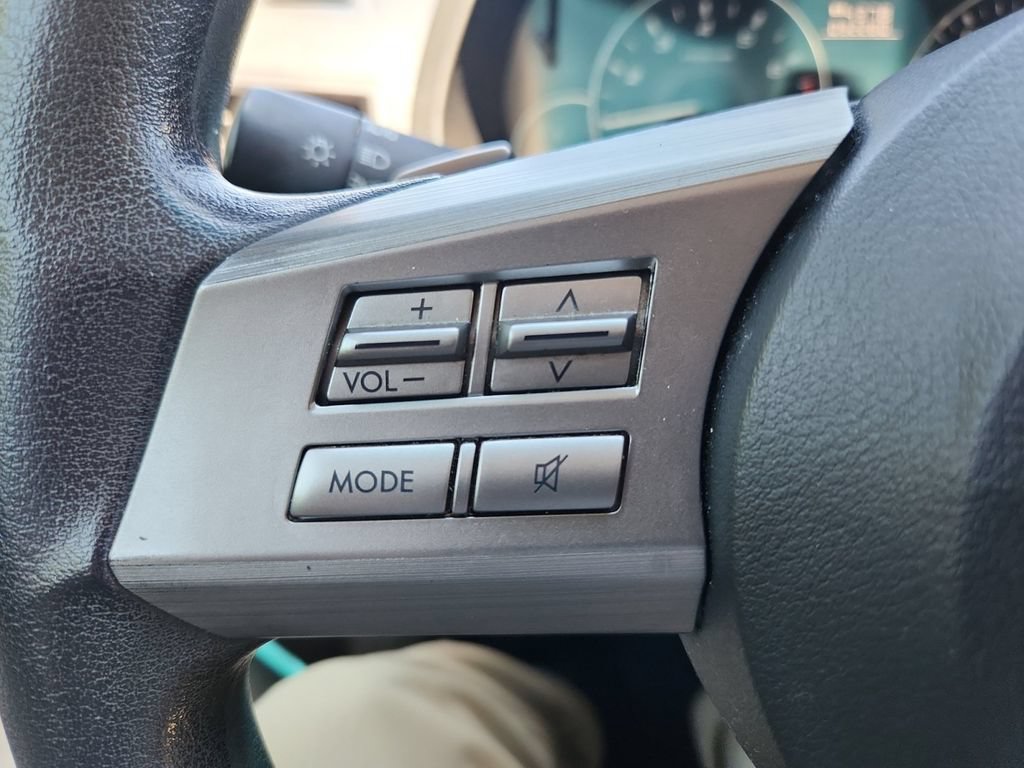 Used 2011 Subaru Outback 2.5i AWD/4WD image 20