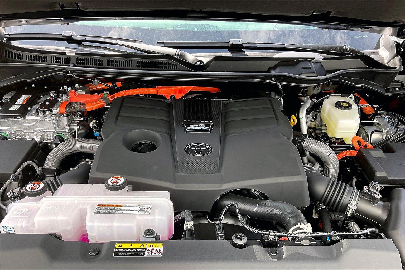 New 2026 Toyota Tundra Platinum AWD/4WD image 14
