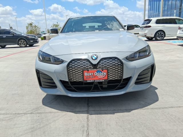 New 2026 BMW i4 eDrive40 w/ M Sport Package RWD image 2