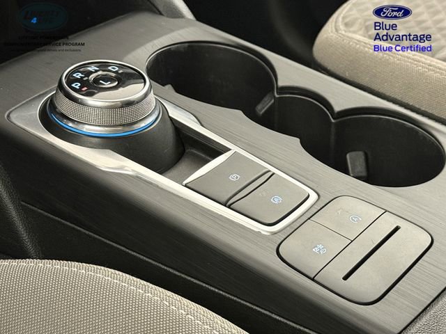 Certified 2022 Ford Escape SE w/ SE Sport Appearance Package image 24