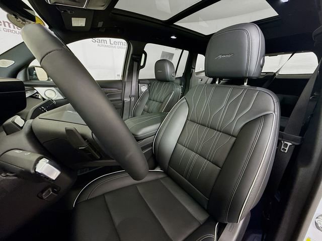 Used 2025 Buick Enclave Avenir w/ Super Cruise Package image 25