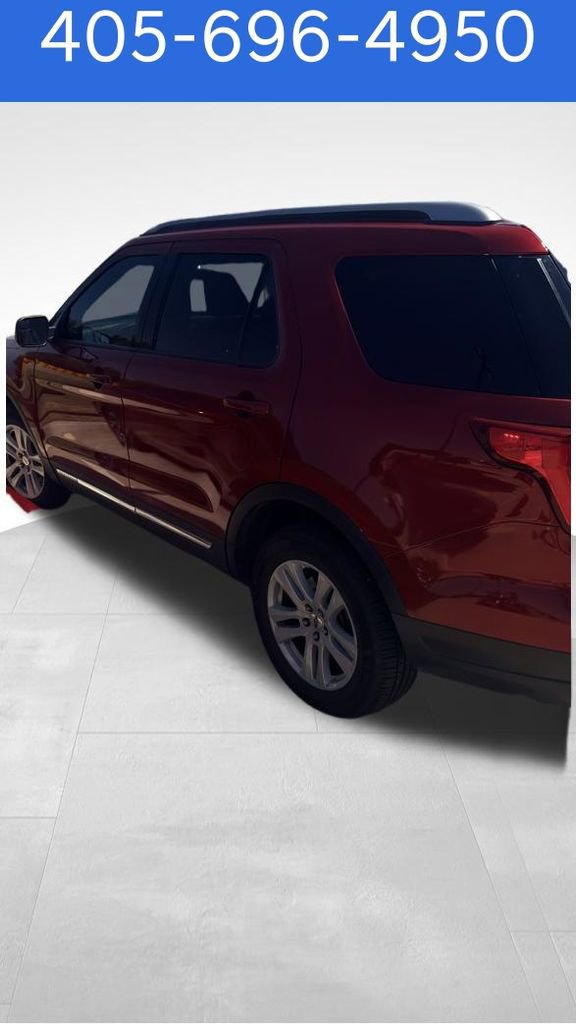 Used 2019 Ford Explorer XLT AWD/4WD image 6