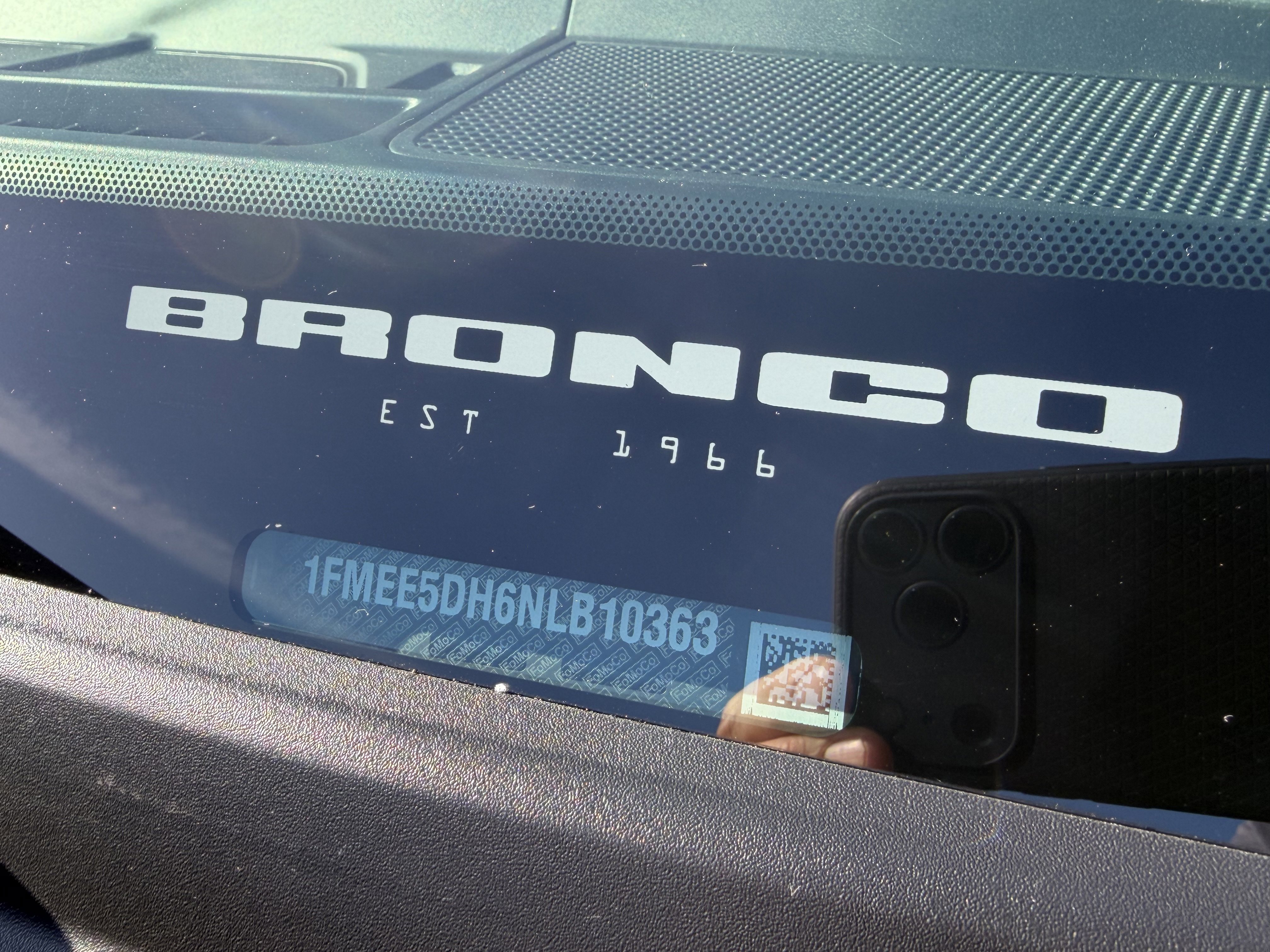 Used 2022 Ford Bronco Badlands image 26