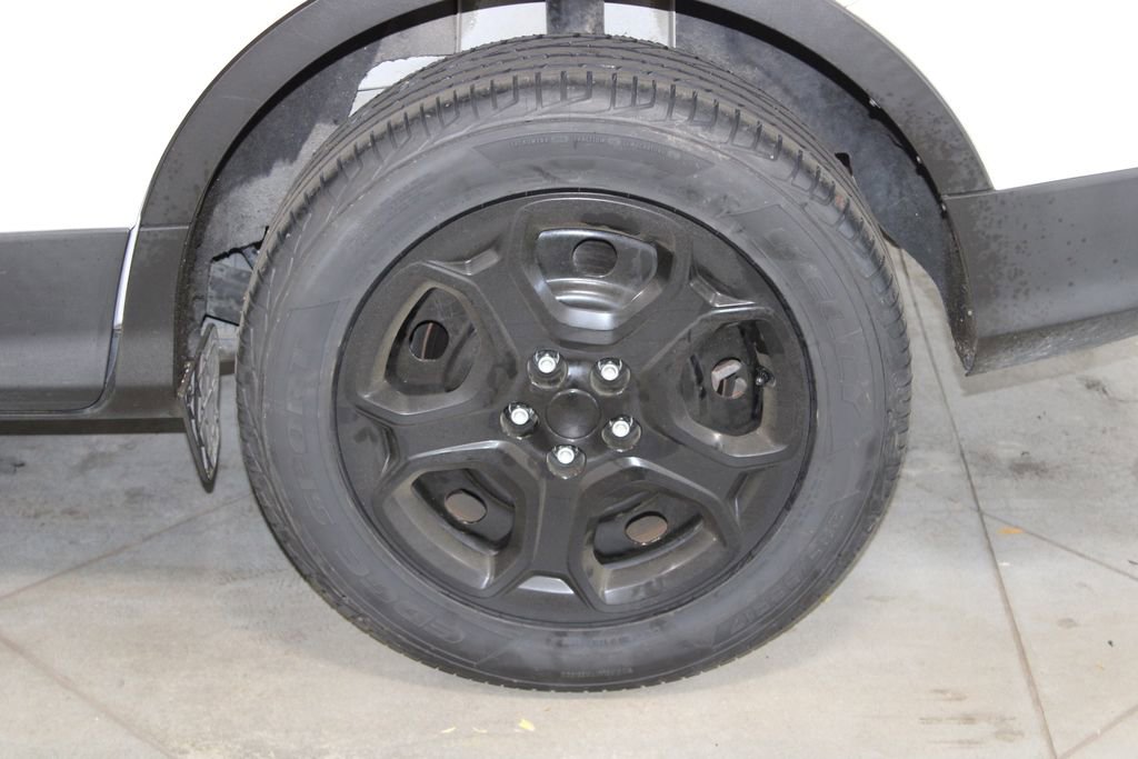 Used 2017 Ford Escape S image 17