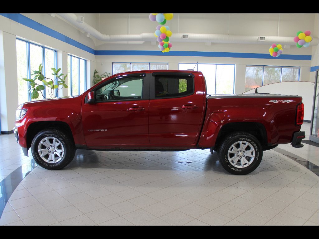 Used 2022 Chevrolet Colorado LT w/ Safety Package AWD/4WD image 8