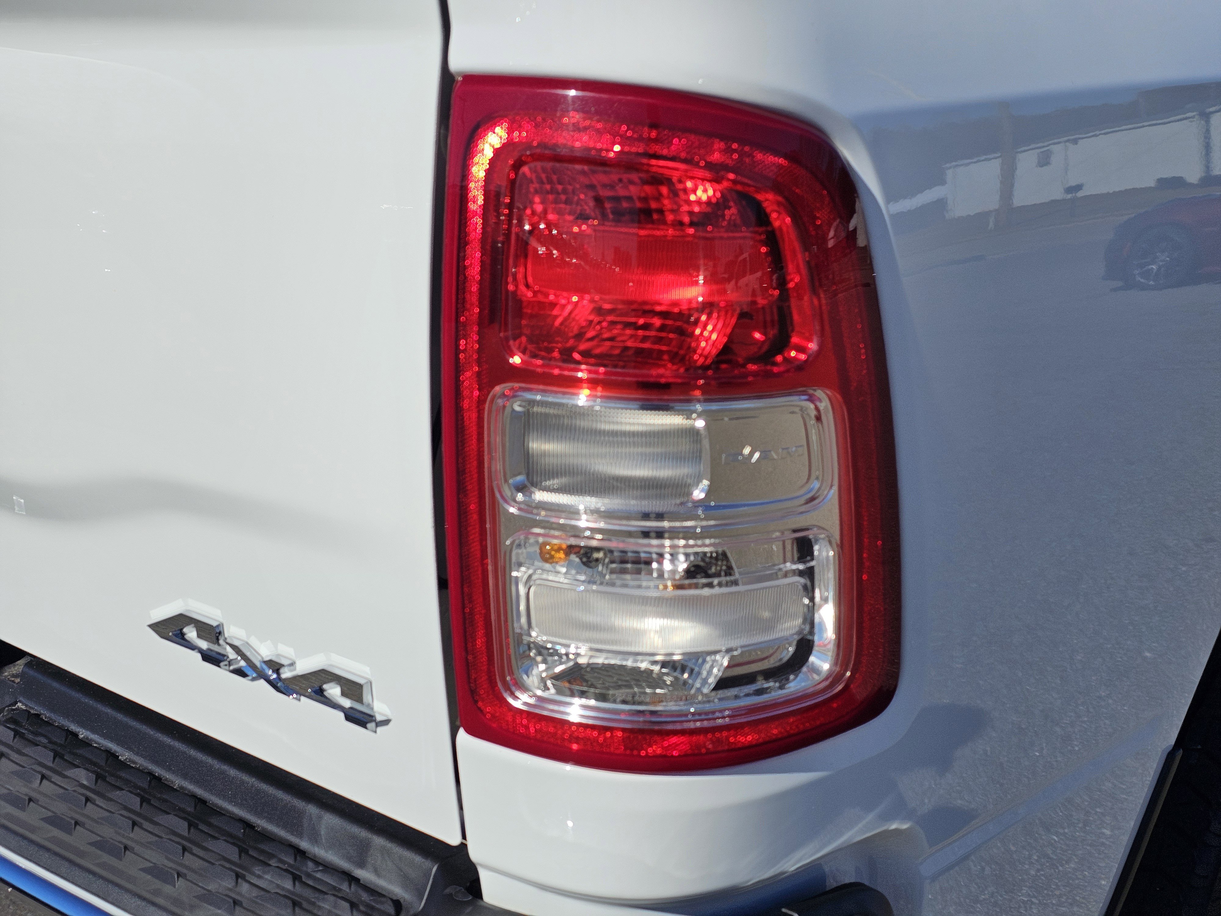 Used 2020 RAM 2500 Tradesman w/ Chrome Appearance Group image 10