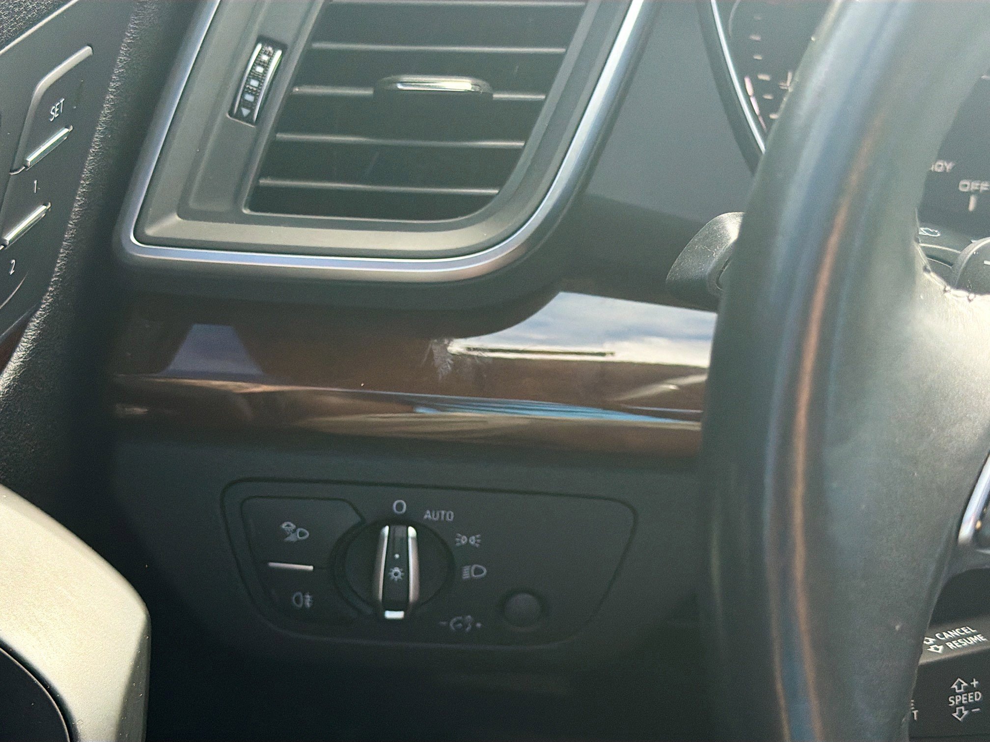 Used 2020 Audi Q5 2.0T Premium w/ Convenience Package image 38